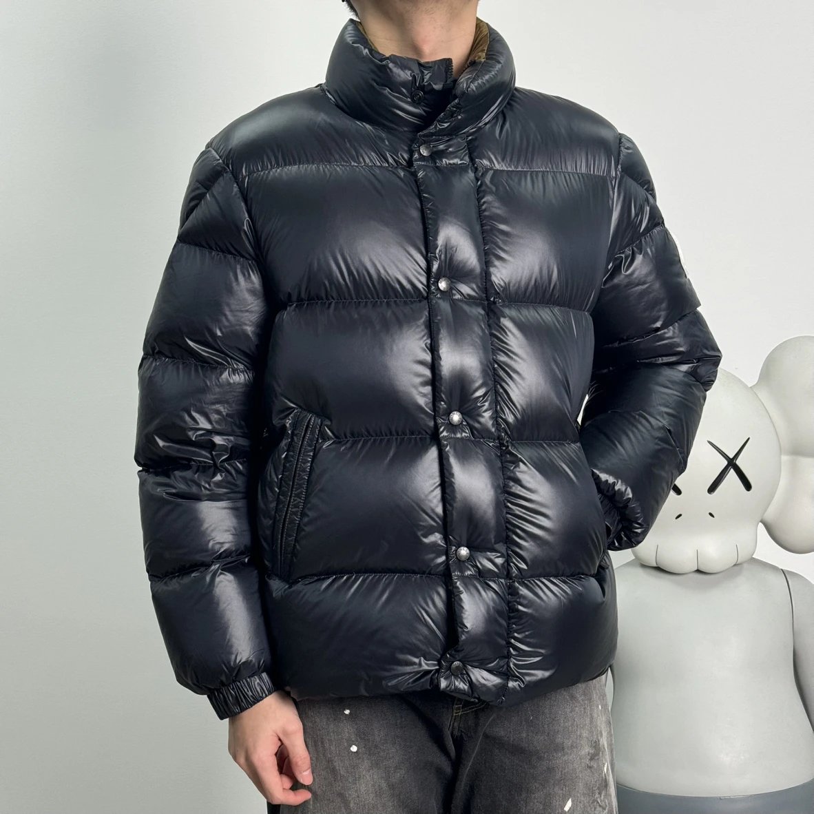 Item ID 8121 M0 include Tripiti - _Double layer high-density nylon fabric_ _Nationa