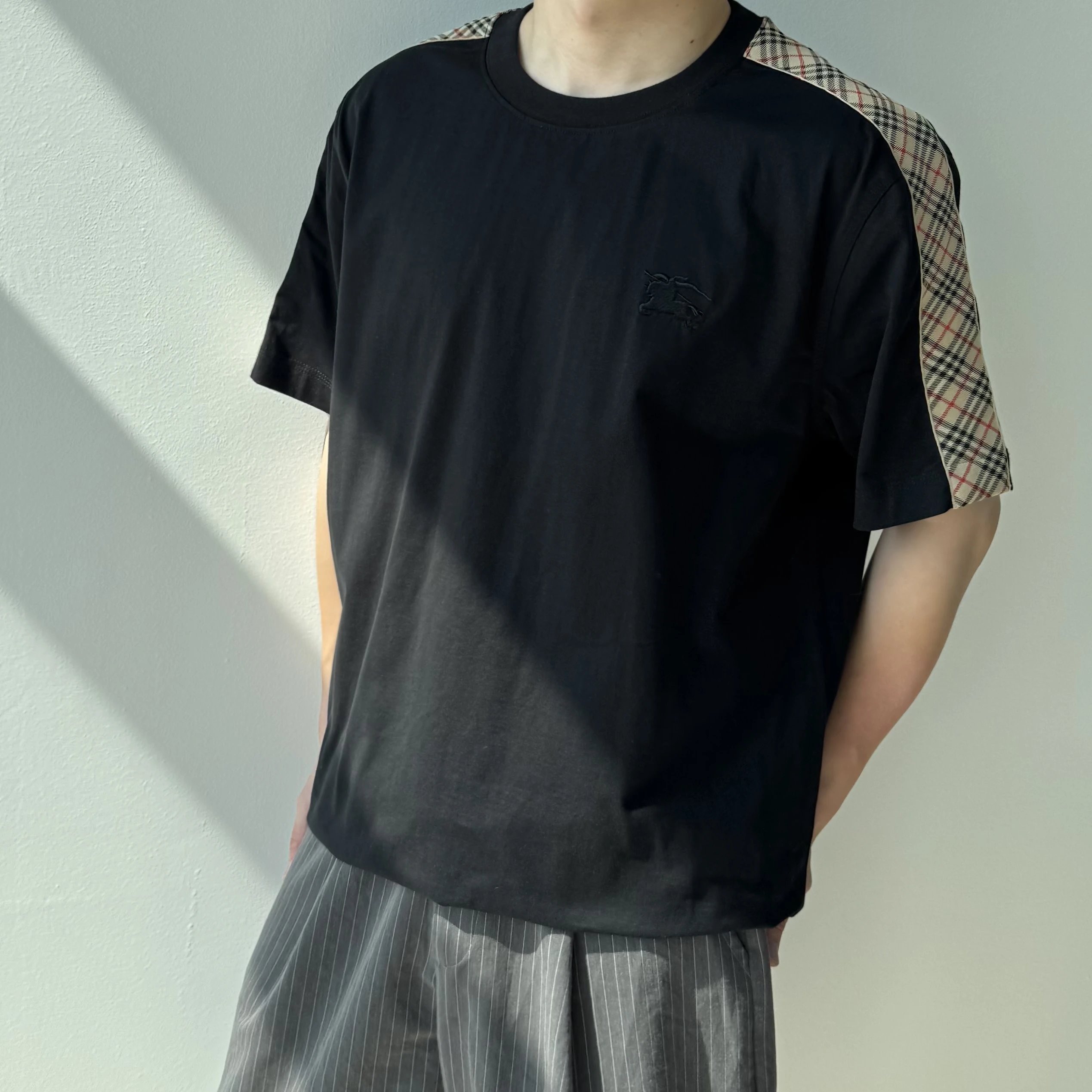 Item ID 8297 Burberr-BBR-2024ss- Shoulder check web short sleeves - Short sleeves w