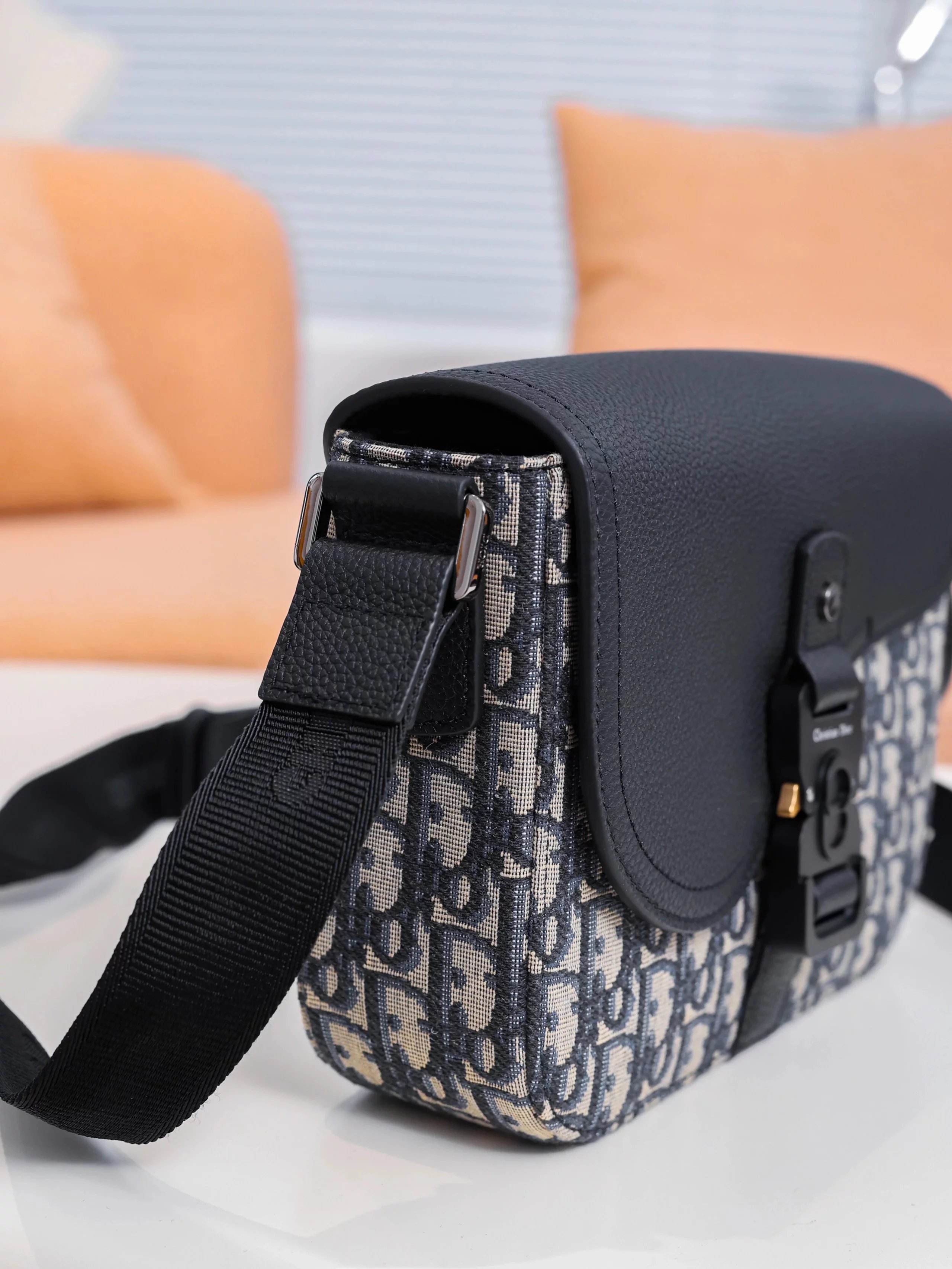 Item ID 8473 Dior-Oblique- Classic old flower canvas leather shoulder bag - Allover