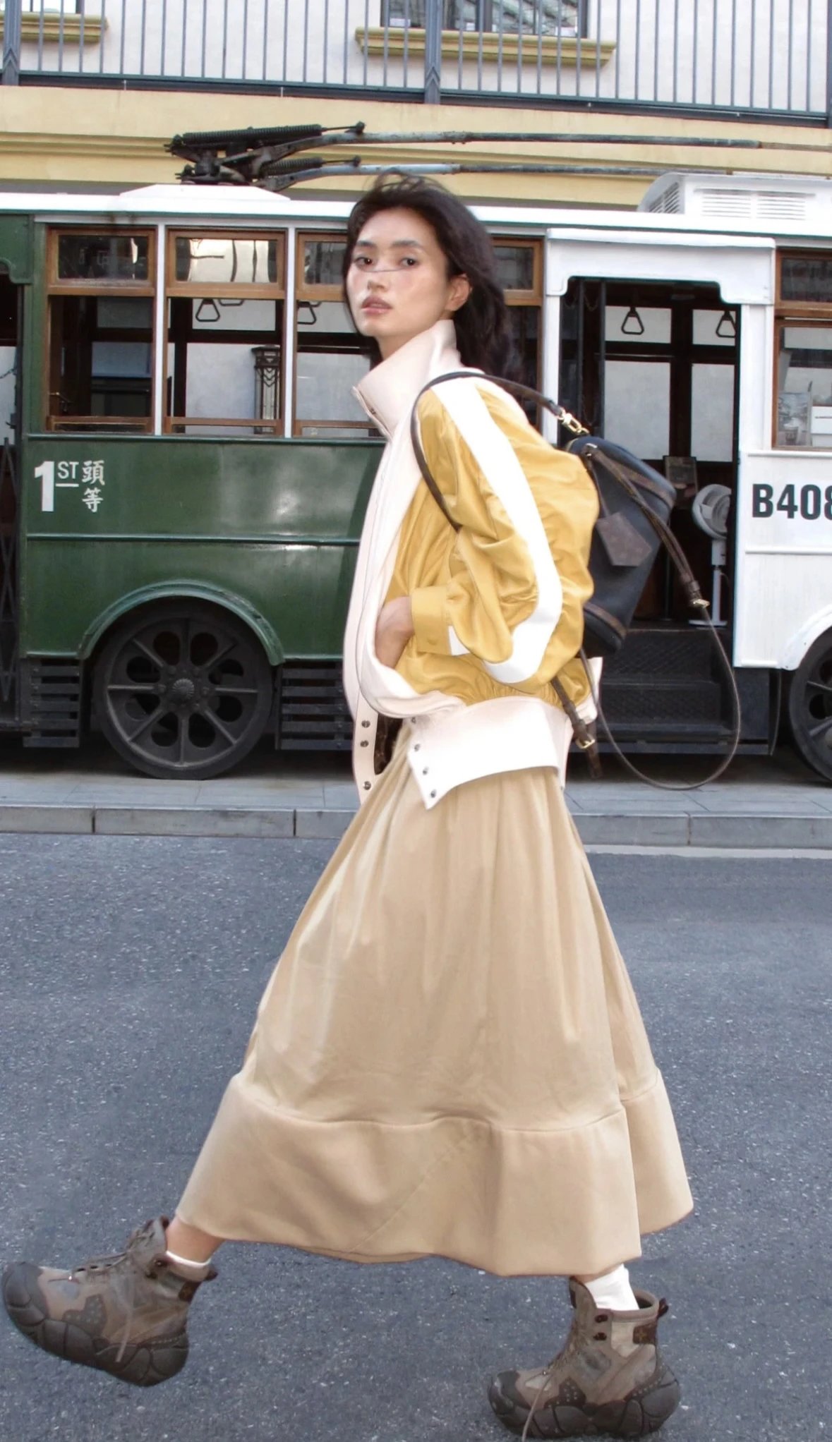 Item ID 8474 Express Black Knight - _Imported calf leather_ _NFC chip_ classic patt