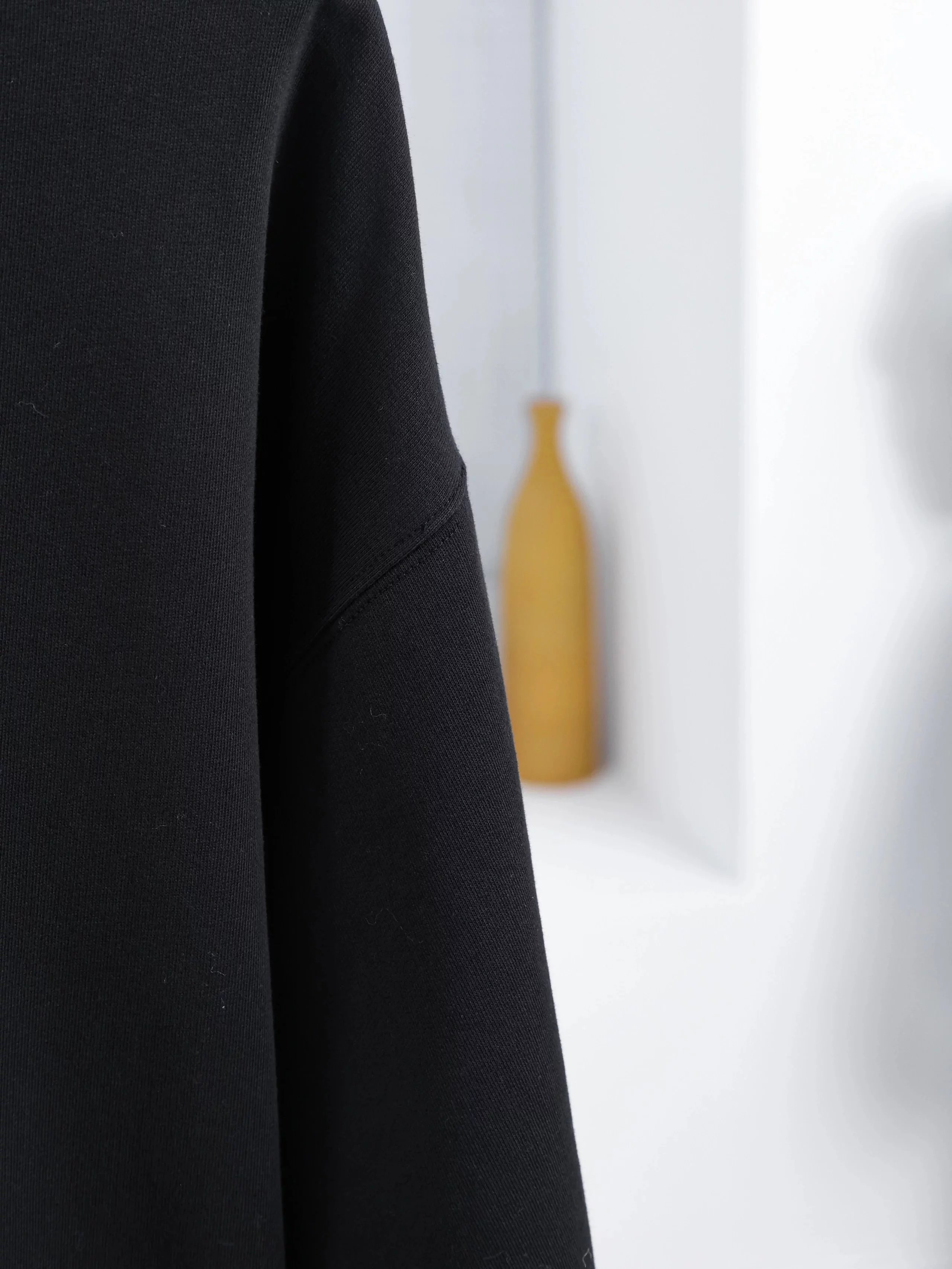 Item ID 8073 Balenci@ga- Paris -2023ss- Back neck lettering logo- crew neck sweatsh