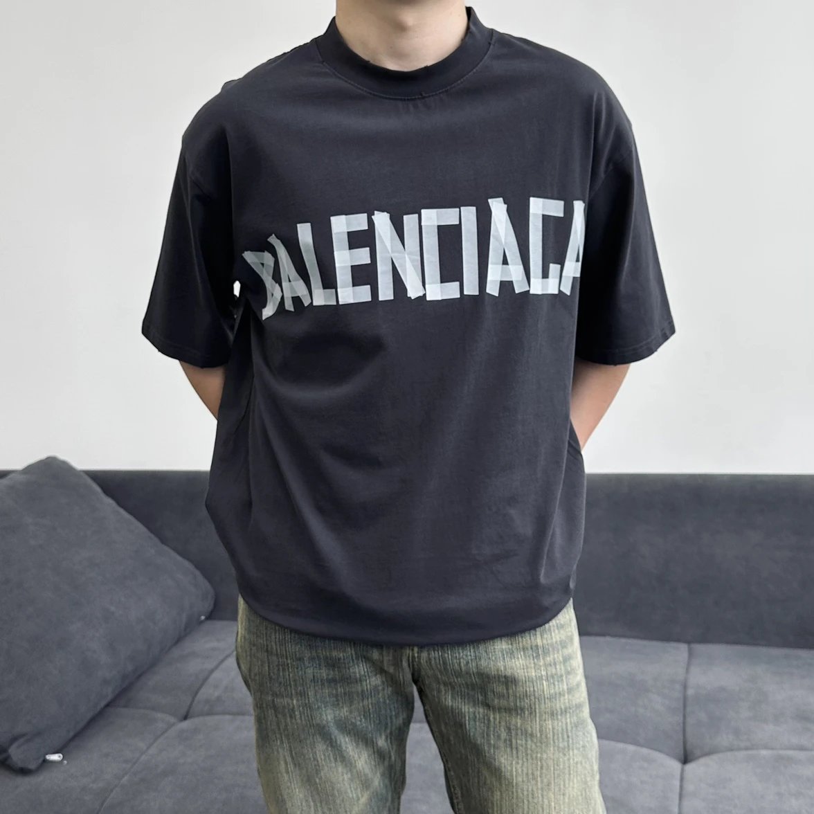 Item ID 8283 Balenc1aga- Paris -2025ss- Textured paper short sleeves - Paris white