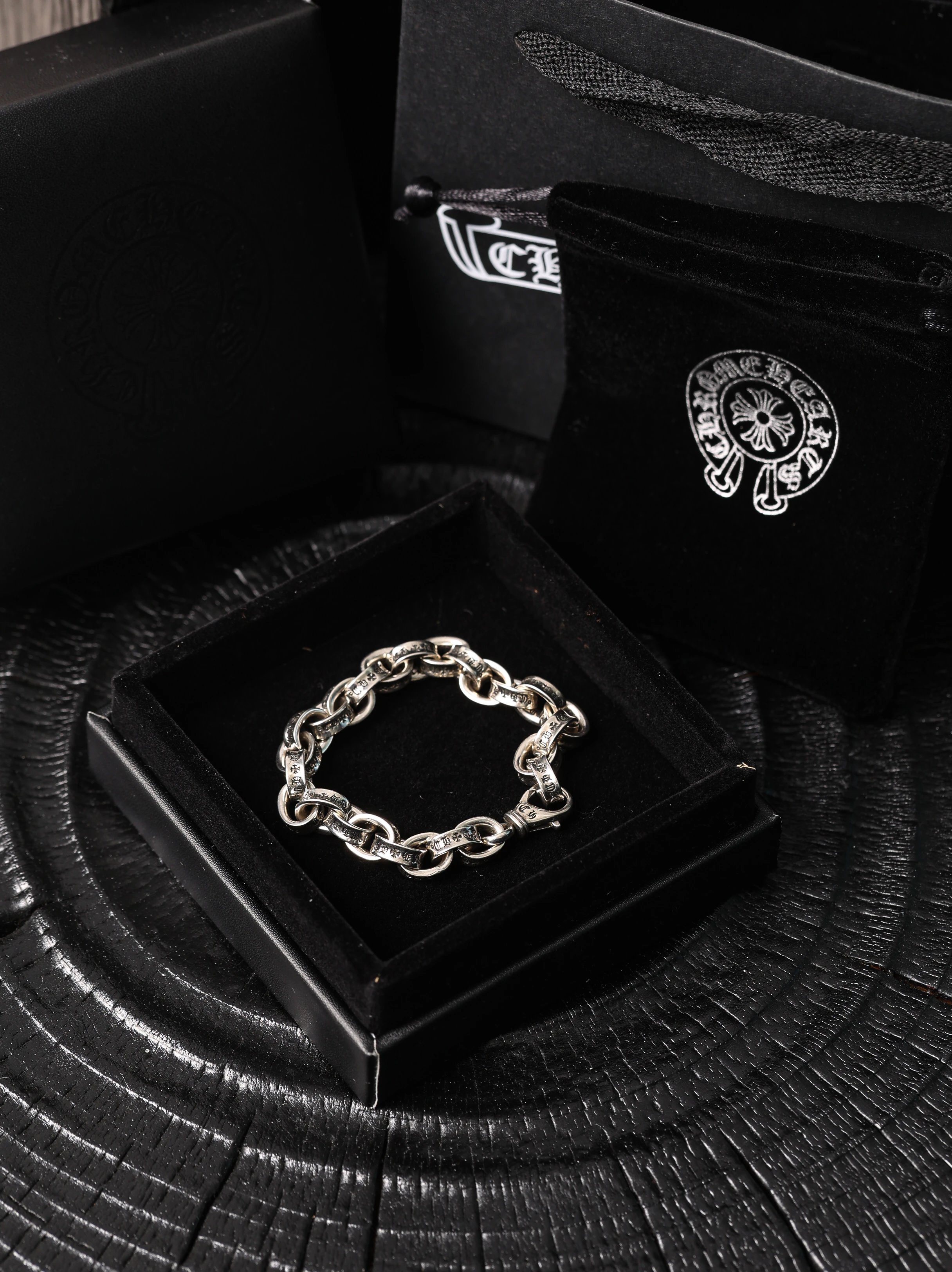 Item ID 8376 Chrome-Hearts- Crow heart -paperchain- Classic Thin Cuban Bracelet - p