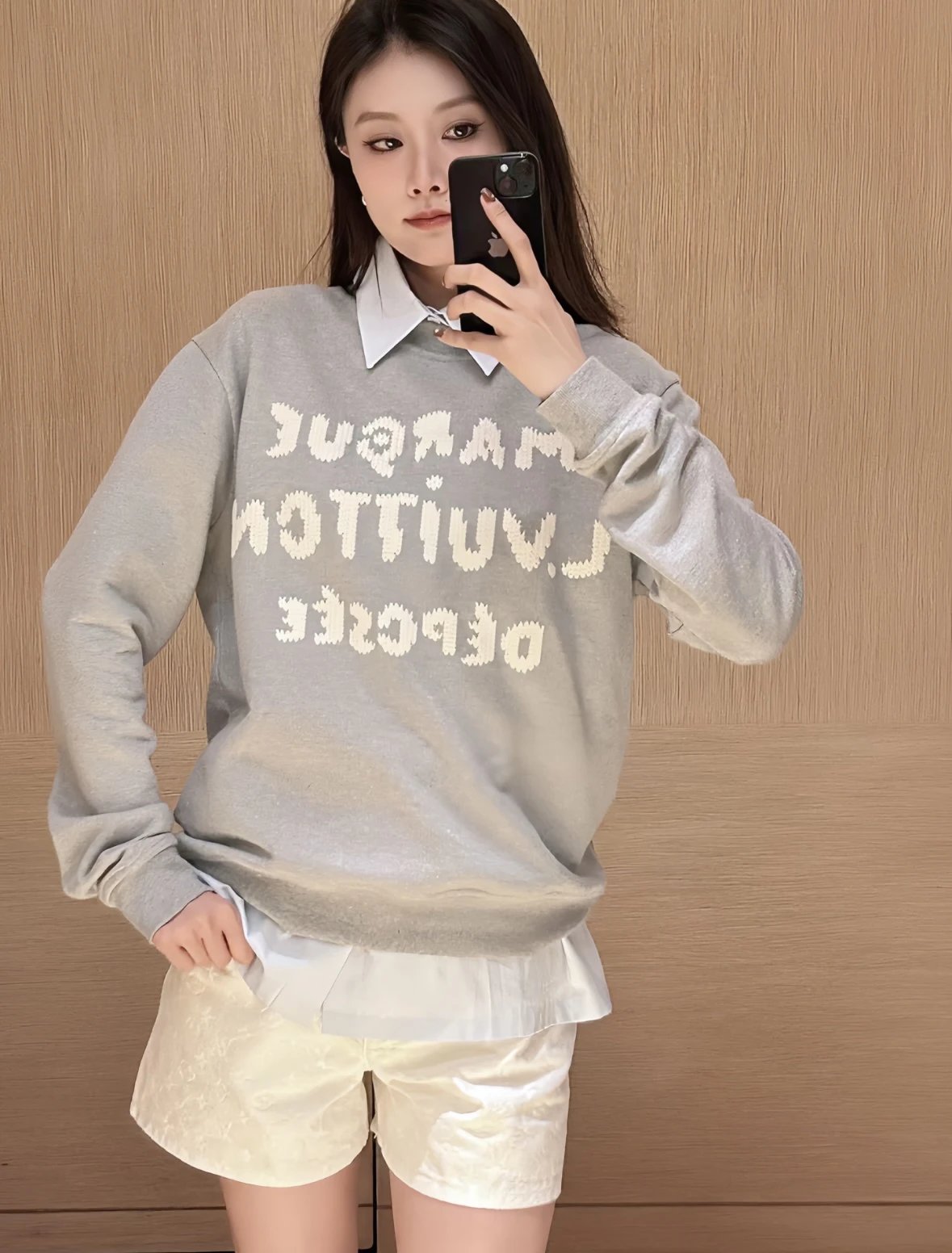 Item ID 8092 SS26“ Milan woven embroidery ” Round neck long sweatshirt with embroid