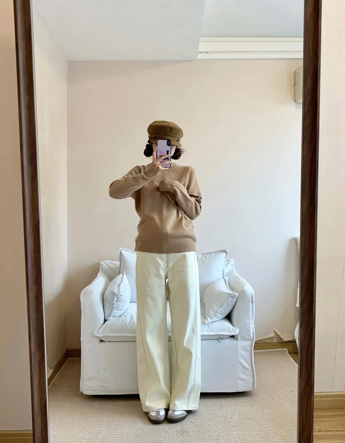 Item ID 8093 THOMBR0WNE-TB-“ natural black horns ”“ Custom dyed three-color webbing