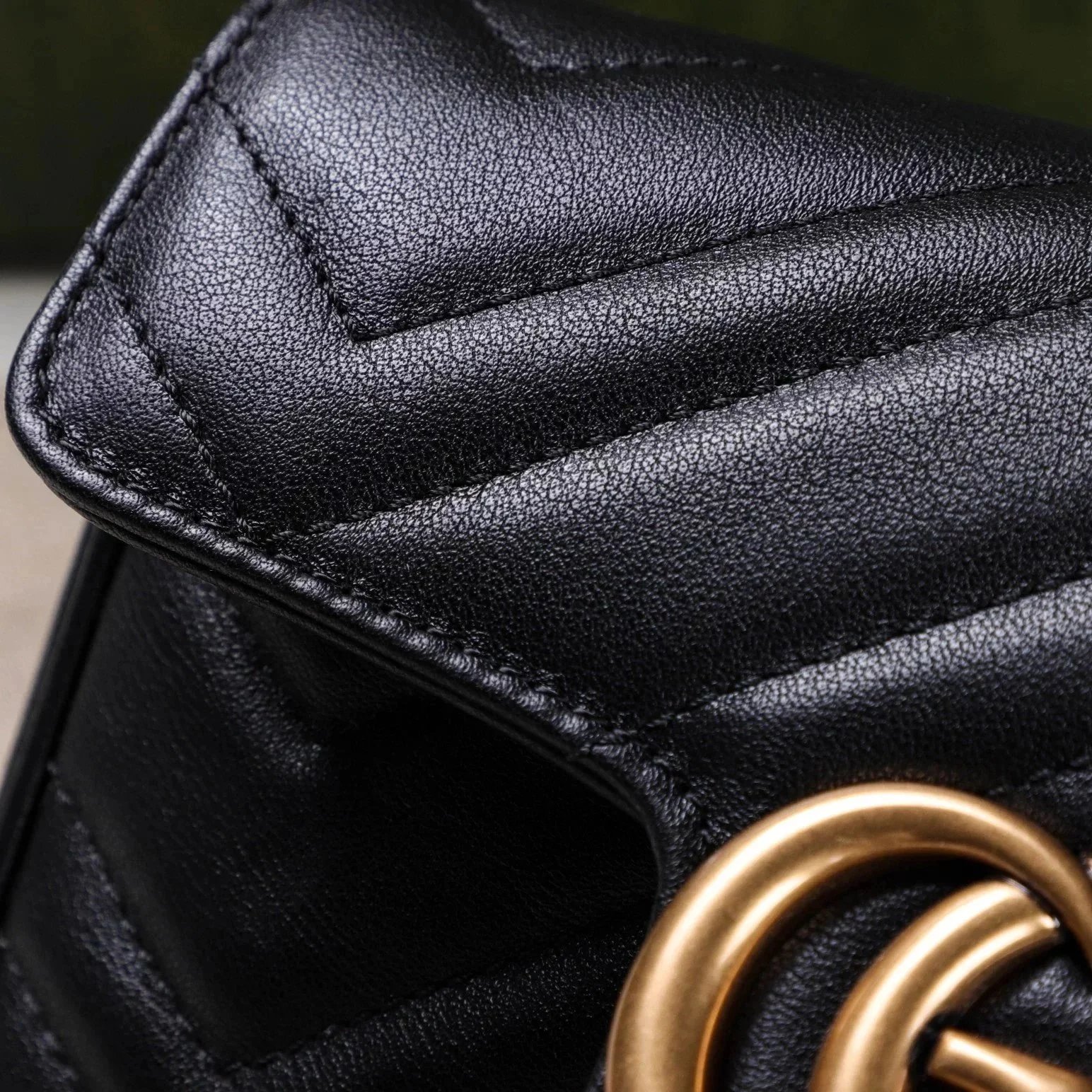 Item ID 8479 GUC- Hot stamping pair Glogo- classic retro mini shoulder bag crossbod