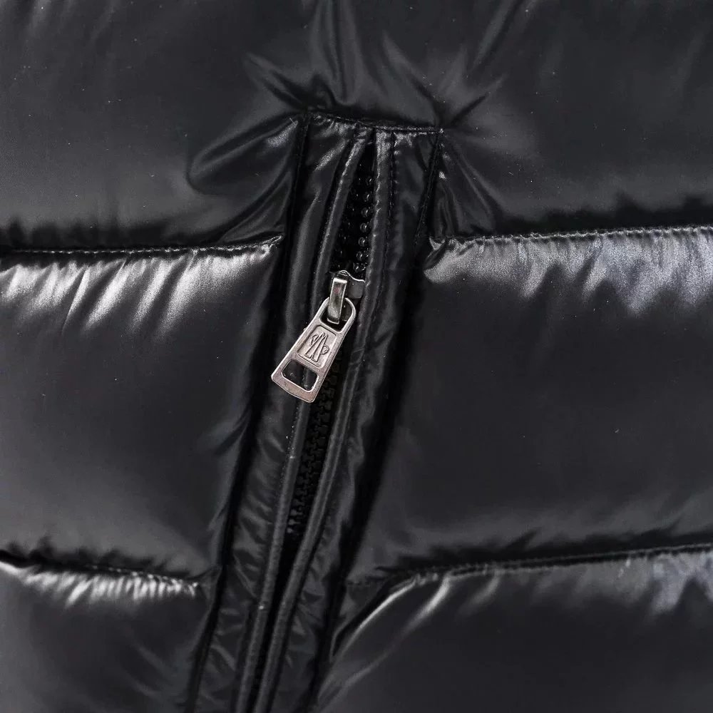 Item ID 8365 Featured 95 goose down -2022 The first down clothing -Moncle- Moncler
