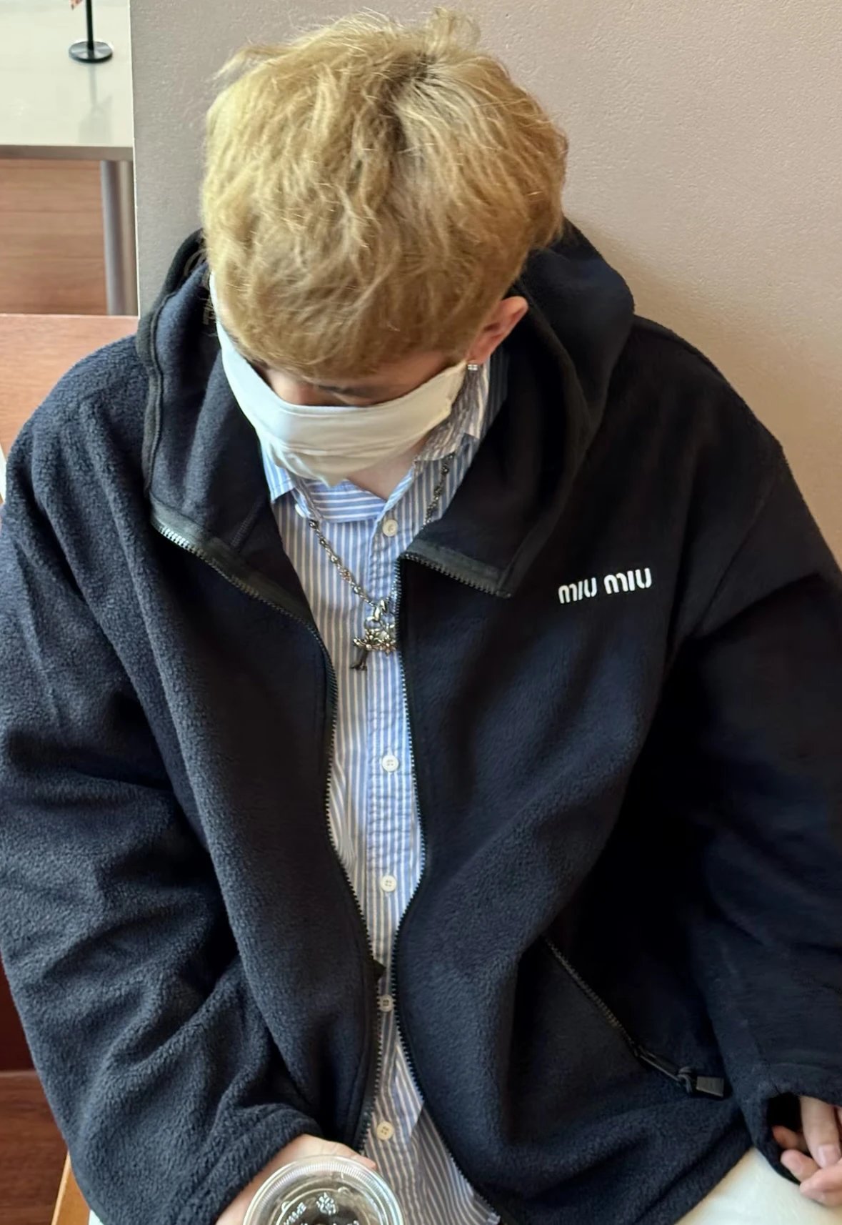 Item ID 8043 Miu Miu FW25 Chinese Valentine's Day cotton logo hooded fleece zipper