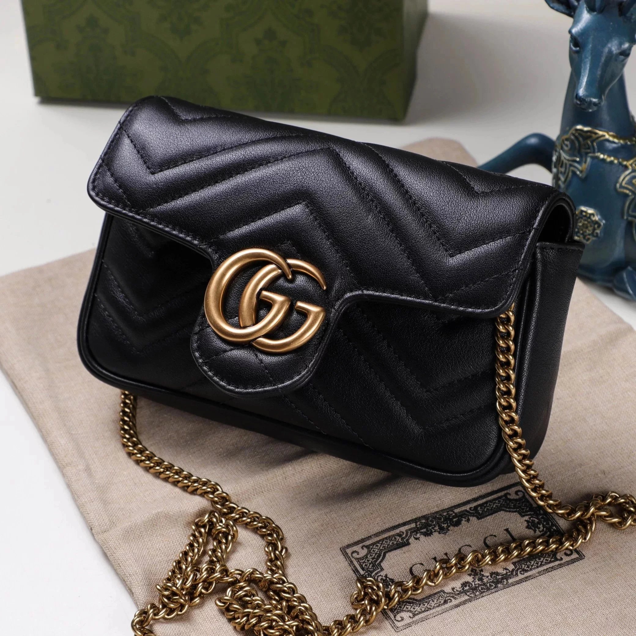 Item ID 8479 GUC- Hot stamping pair Glogo- classic retro mini shoulder bag crossbod