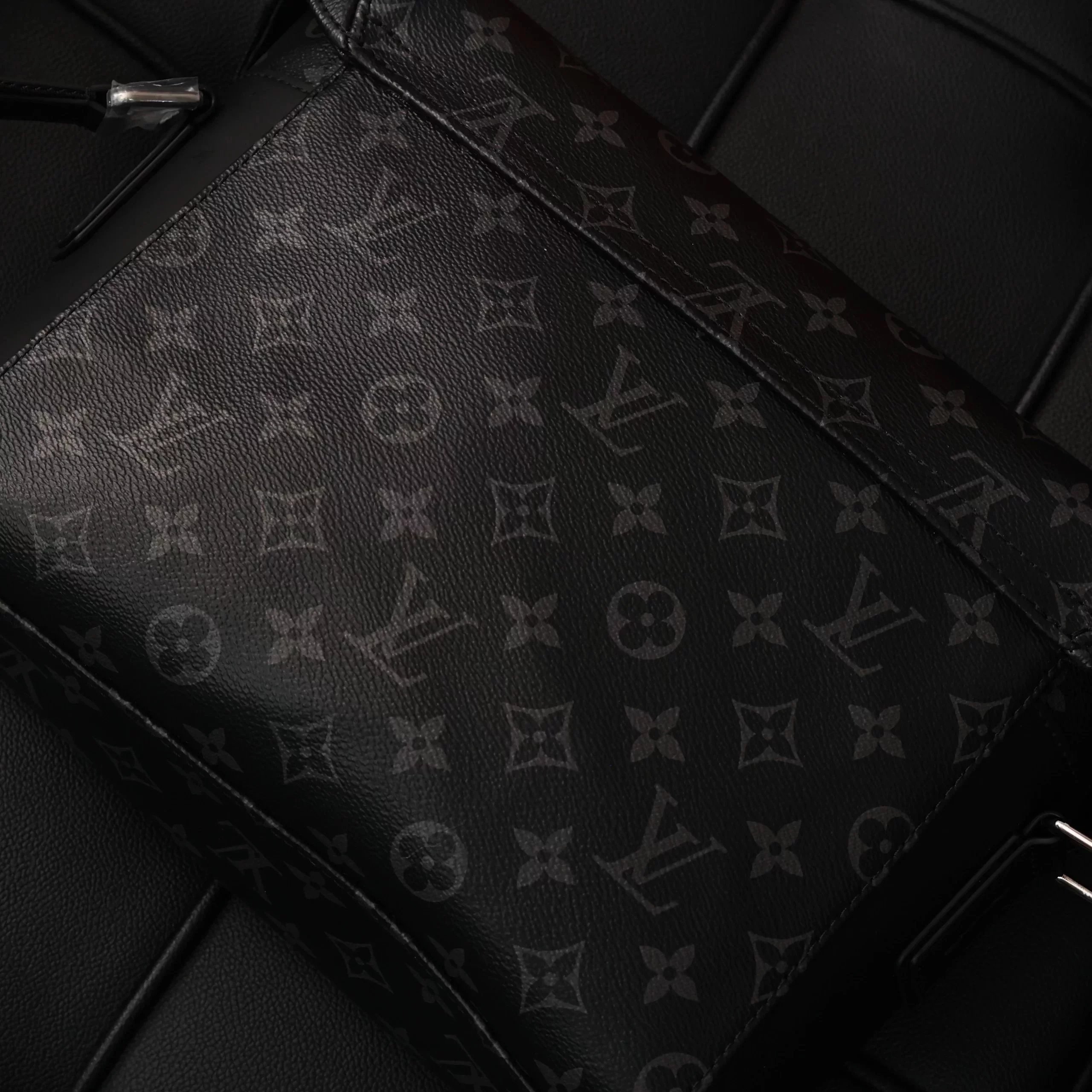 Item ID 8519 “ Customized four sets of brand new hardware 、 Extra large capacity ”