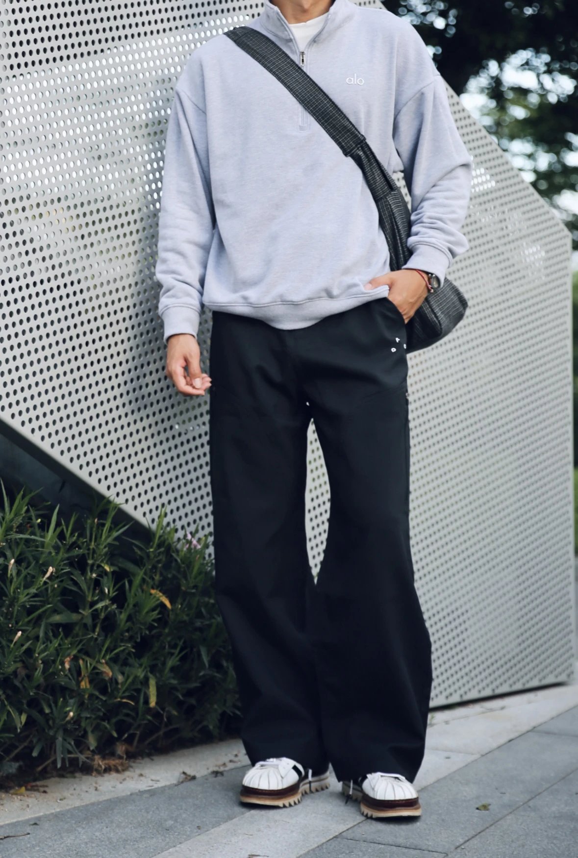 Item ID 8068 aloyoga-Accolade Stand collar solid color “65% cotton ➕35% polyester ”