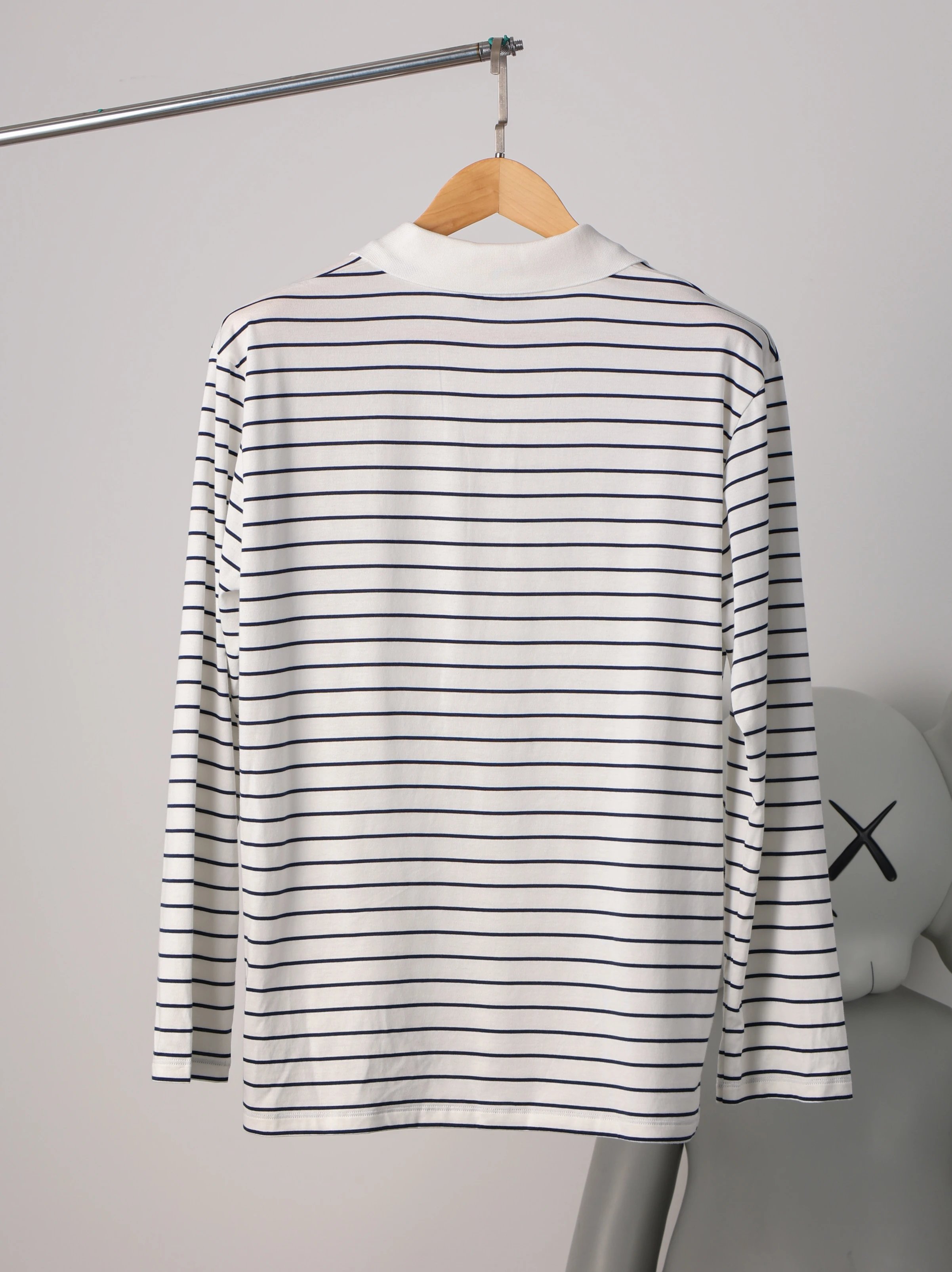 Item ID 8186 M1uM1u- Miu Miu -2024ss- black and white stripes polo shirt - Chest le