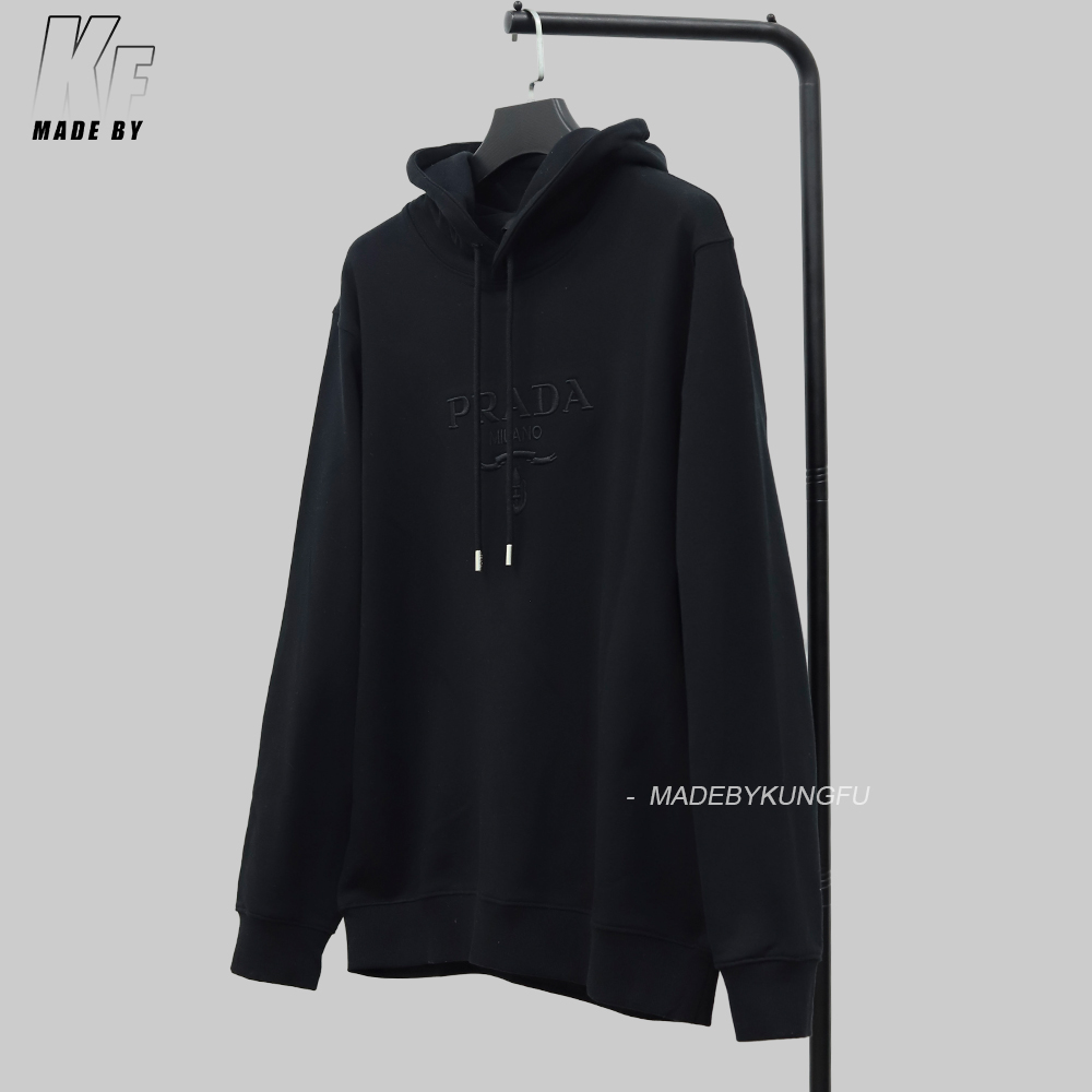 PRADA连帽抽绳卫衣 黑色