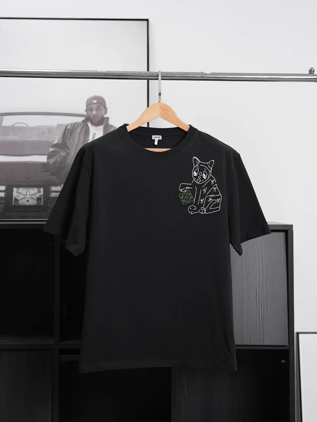 Loe Ceramic vase loose short sleeved