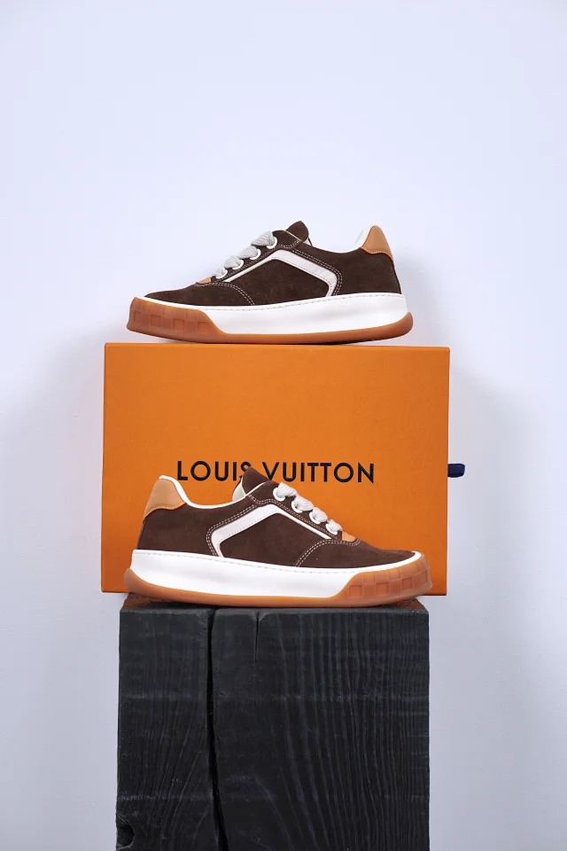 Item ID 9036 1V High end custom Tilted suede calf leather round toe lace up biscuit shoes low top board shoes