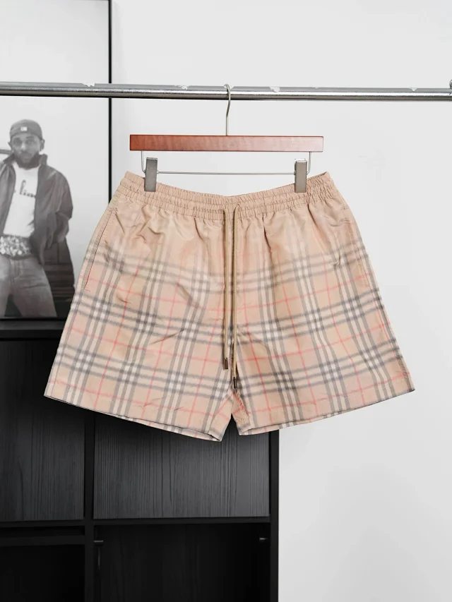 Item ID 9063 BBR Digital Color Spray Customized Gradient Grid Drawstring Swimming Shorts Casual Edition for Men and Women