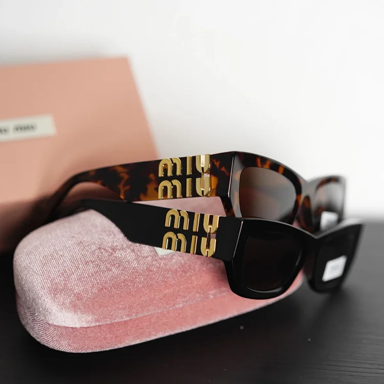 Item ID 9073 M1U Exclusive Hardware Accessory with letter carving, irregular shaped temple, black sunglasses, available in prescription