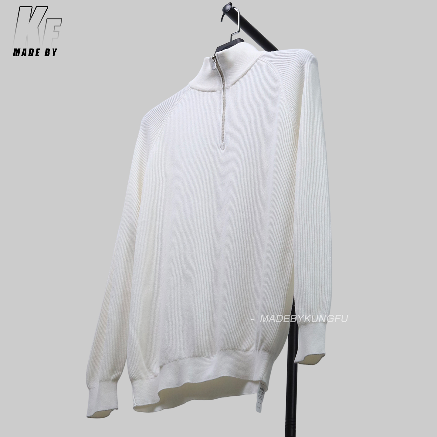 BC quarter zipper vertical knit sweater