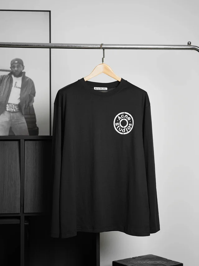 Item ID 9095 Acne SS26 60-thread-count double-ply combed cotton, mottled vintage screen print, classic round neck ribbed trim logo, long-sleeved T-shir
