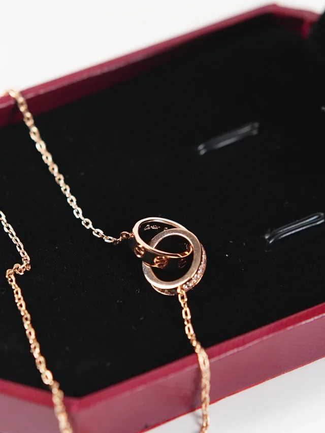Item ID 9056 CARTNER 520 Series LOVE Classic Screw Half Lay Diamond Plated 18k Gold Gold Necklace Couple's Rose Gold