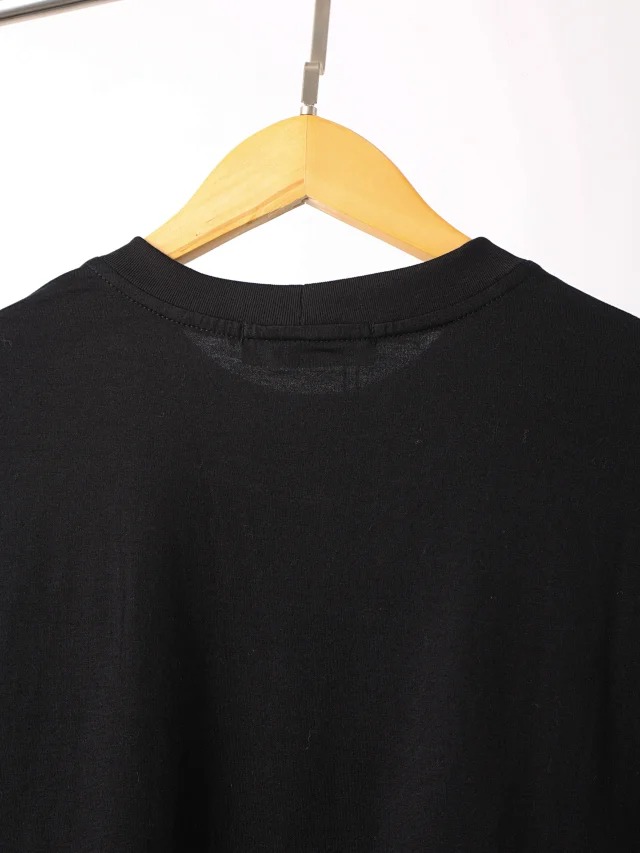 SI Logo round neck knitted long sleeved shirt