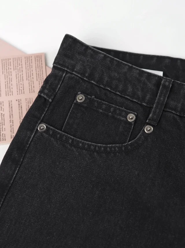 Item ID 9014 M1U solid color washed denim jeans with embroidered back pocket