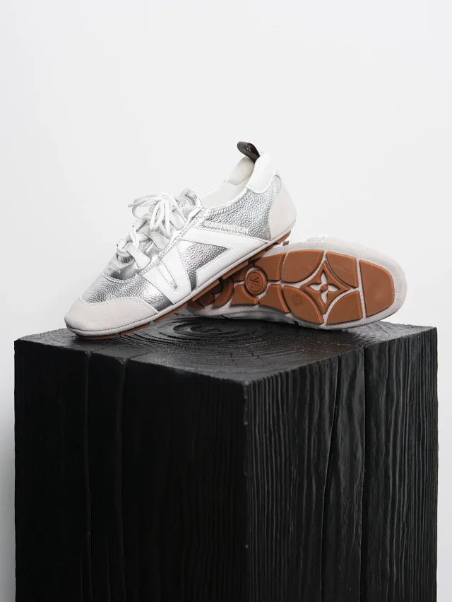 Item ID 9066 1V Seven color optional Sneakerina imported lambskin German training shoes, round toe lace up ballet style thin soled shoes, low cut casual shoes