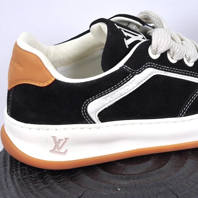 Item ID 9036 1V High end custom Tilted suede calf leather round toe lace up biscuit shoes low top board shoes