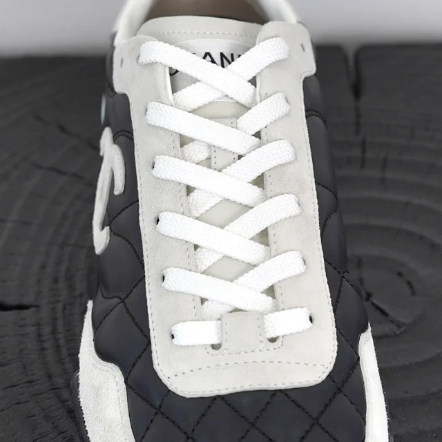 Item ID 9041 CHANE1 imported sheepskin 26S cowhide plush round headed panda low top German training shoes for women black white