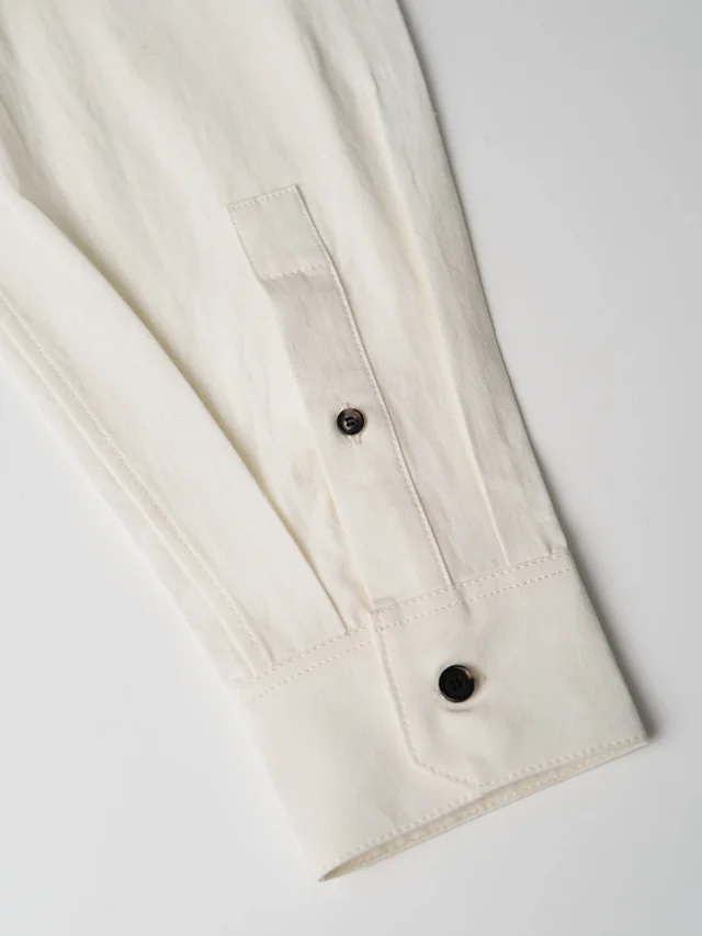 Item ID 9104 LOE SS26 80_Lysell + 20_Polyester Unique wood pulp fiber texture, lapel, button chest pocket, logo embroidery, long-sleeved shirt, loose version, men's style