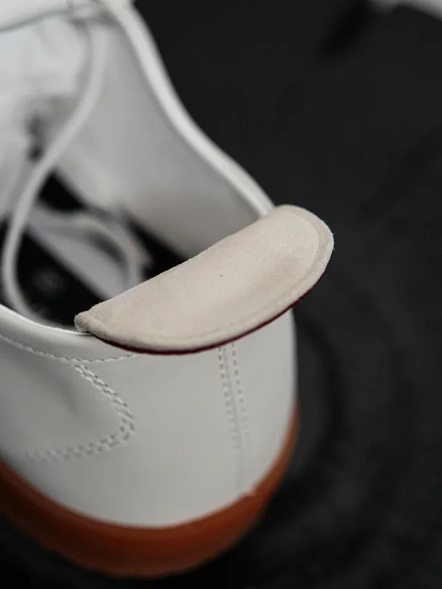 Item ID 9084 CHANE1 embossed calf leather suede effect round toe lace up low cut life and leisure training shoes 1cm