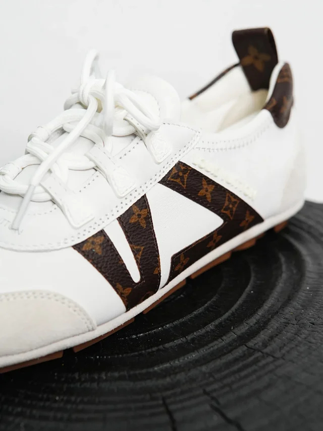 Item ID 9066 1V Seven color optional Sneakerina imported lambskin German training shoes, round toe lace up ballet style thin soled shoes, low cut casual shoes