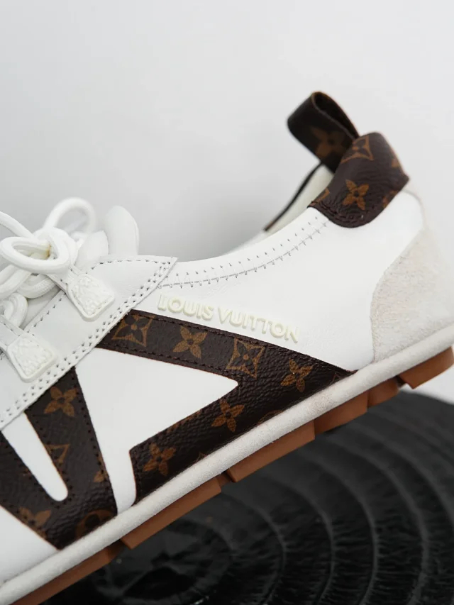 Item ID 9066 1V Seven color optional Sneakerina imported lambskin German training shoes, round toe lace up ballet style thin soled shoes, low cut casual shoes