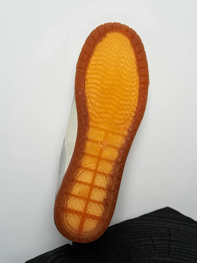 Item ID 9084 CHANE1 embossed calf leather suede effect round toe lace up low cut life and leisure training shoes 1cm