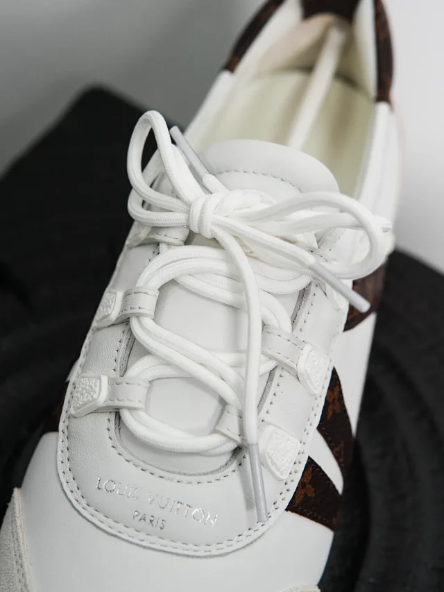 Item ID 9066 1V Seven color optional Sneakerina imported lambskin German training shoes, round toe lace up ballet style thin soled shoes, low cut casual shoes