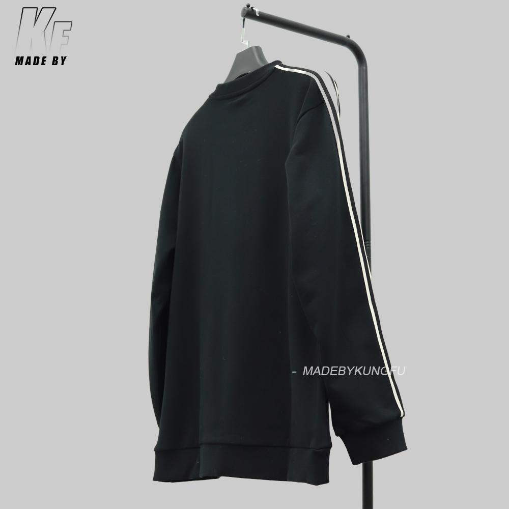 CE sleeve woven sweater