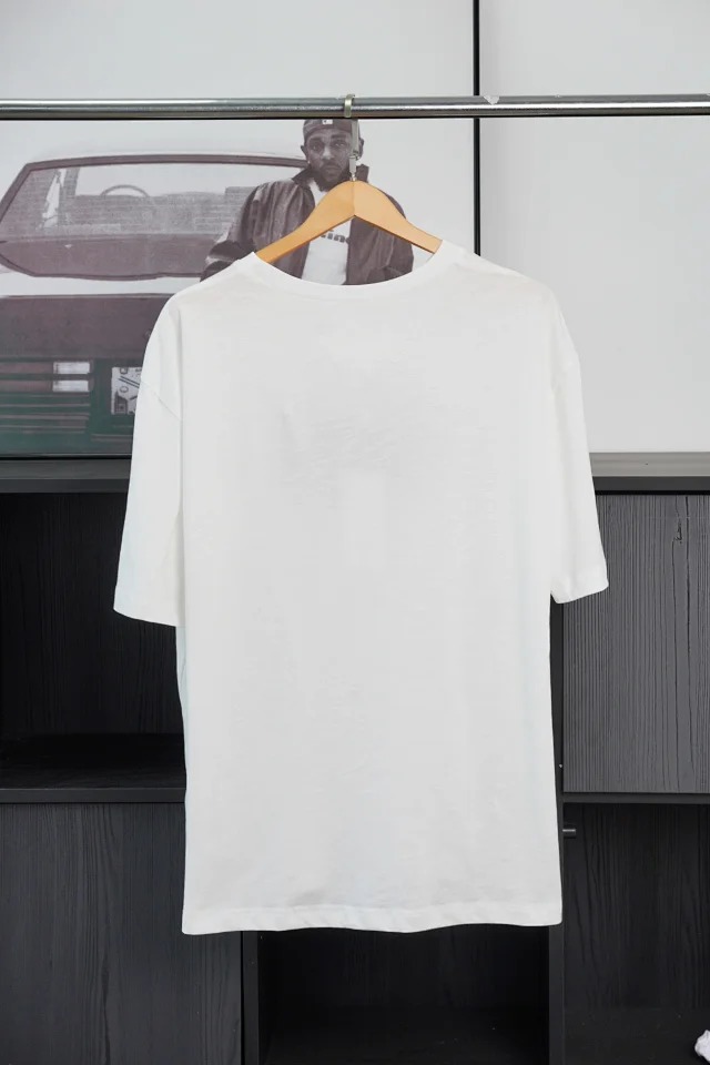 Item ID 9031 Margiela Reverse Embroidery Pattern Printed Straight Sleeve T BlackWhite