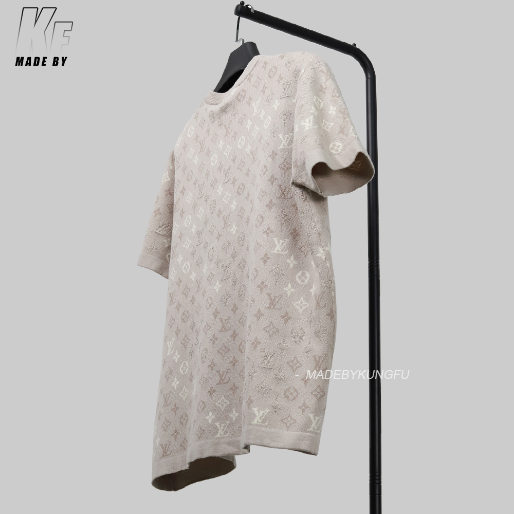 1V Monogram gradient knitting tee
