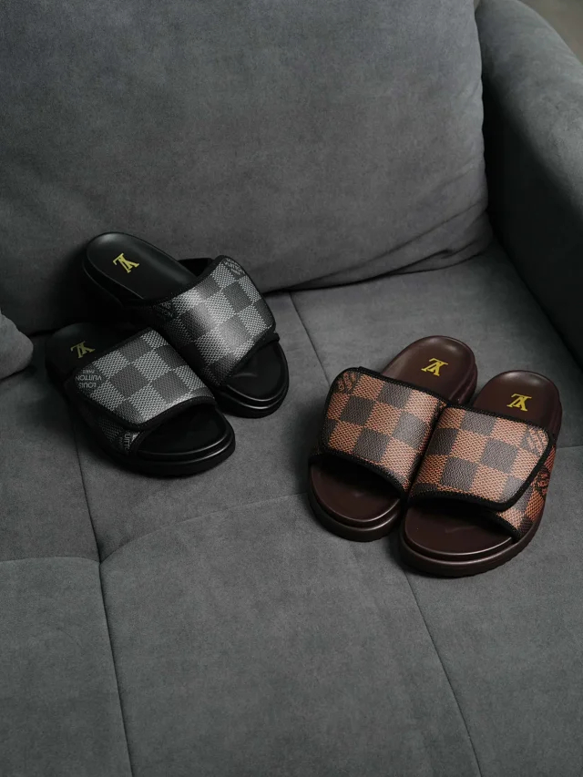 Item ID 9062 1V MD Polyurethane Foam Soft Bottom Pattern Jacquard Fabric Velcro Slippers Black Brown