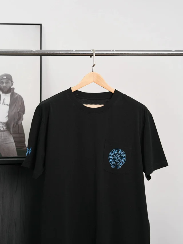 Item ID 9077 CH Multiple Printing Techniques Exclusive Printing Set 200g Lightweight and Breathable Cross Horseshoe T-shirt Unisex