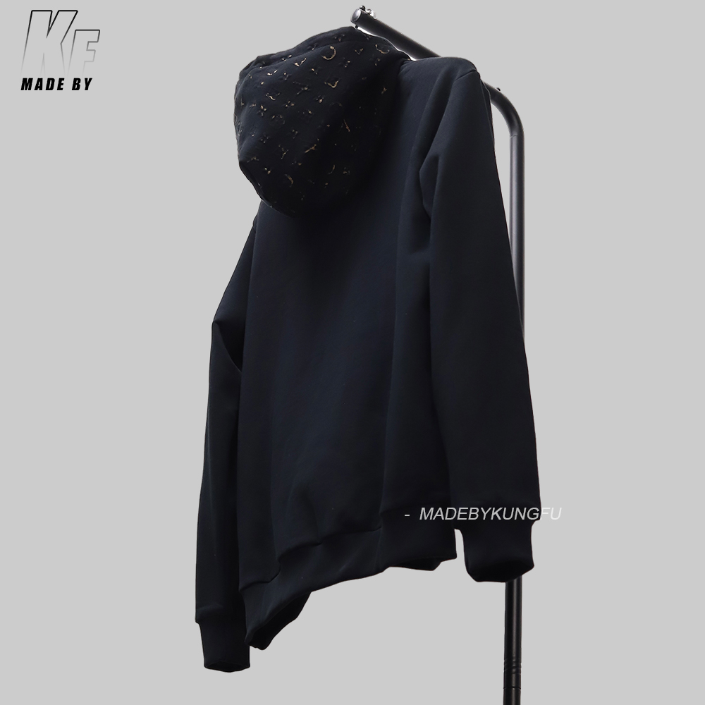 1V Embossed ink hoodie