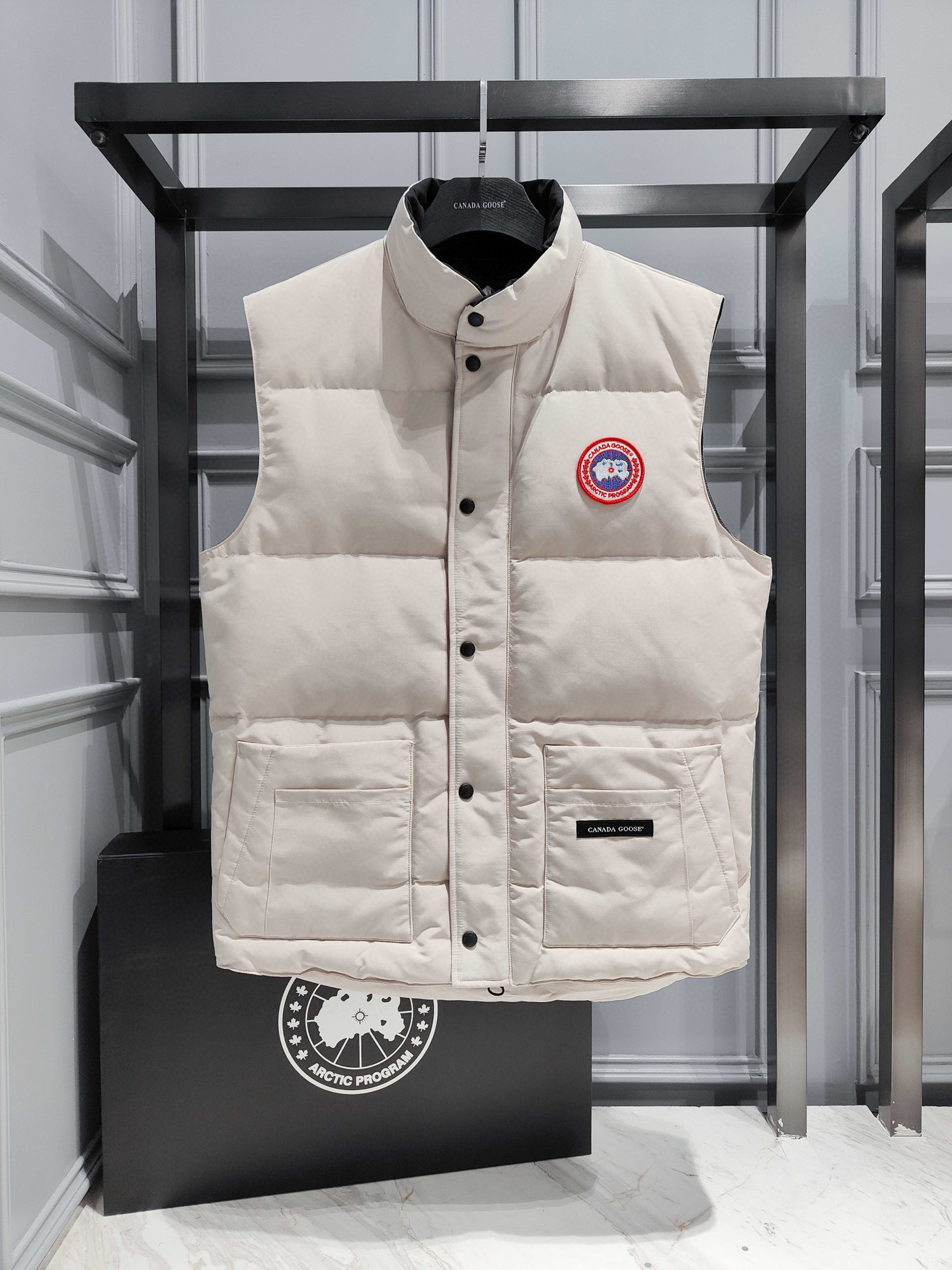 大鹅20_马甲羽绒服