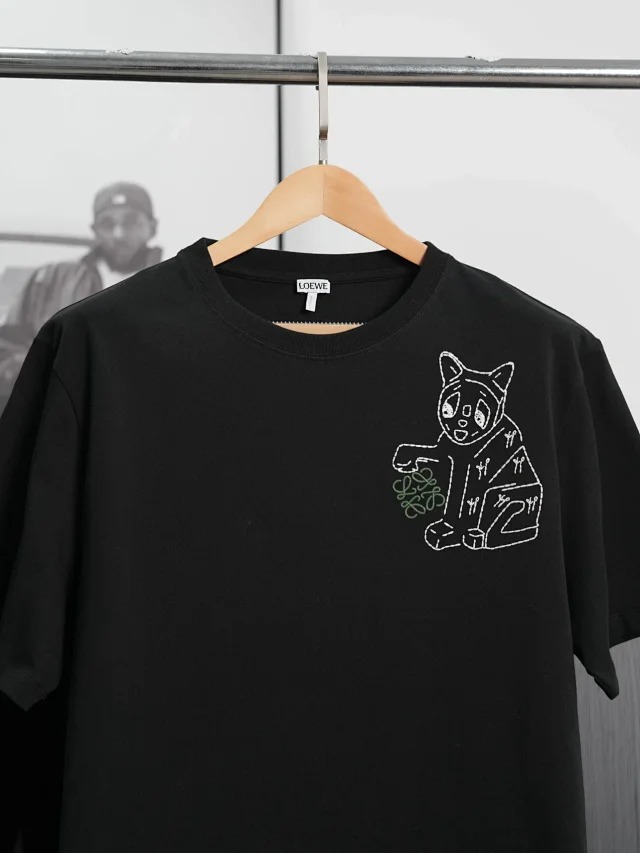 Loe Ceramic vase loose short sleeved