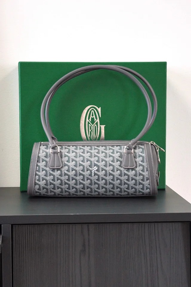 Item ID 9027 GOYARD Bonbonniere Classic Monogram Canvas & Cowhide Leather Baguette Shoulder Bag