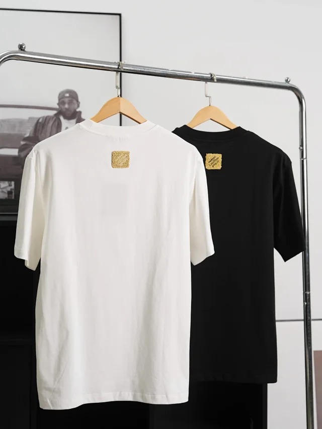 Item ID 9040 1V dual color faux Lafite grass embroidery solid color embroidery short sleeved T-shirt Black white