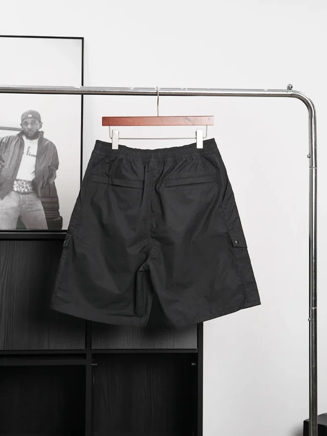 Item ID 9074 SI black logo 50 double stranded combed cotton workwear shorts