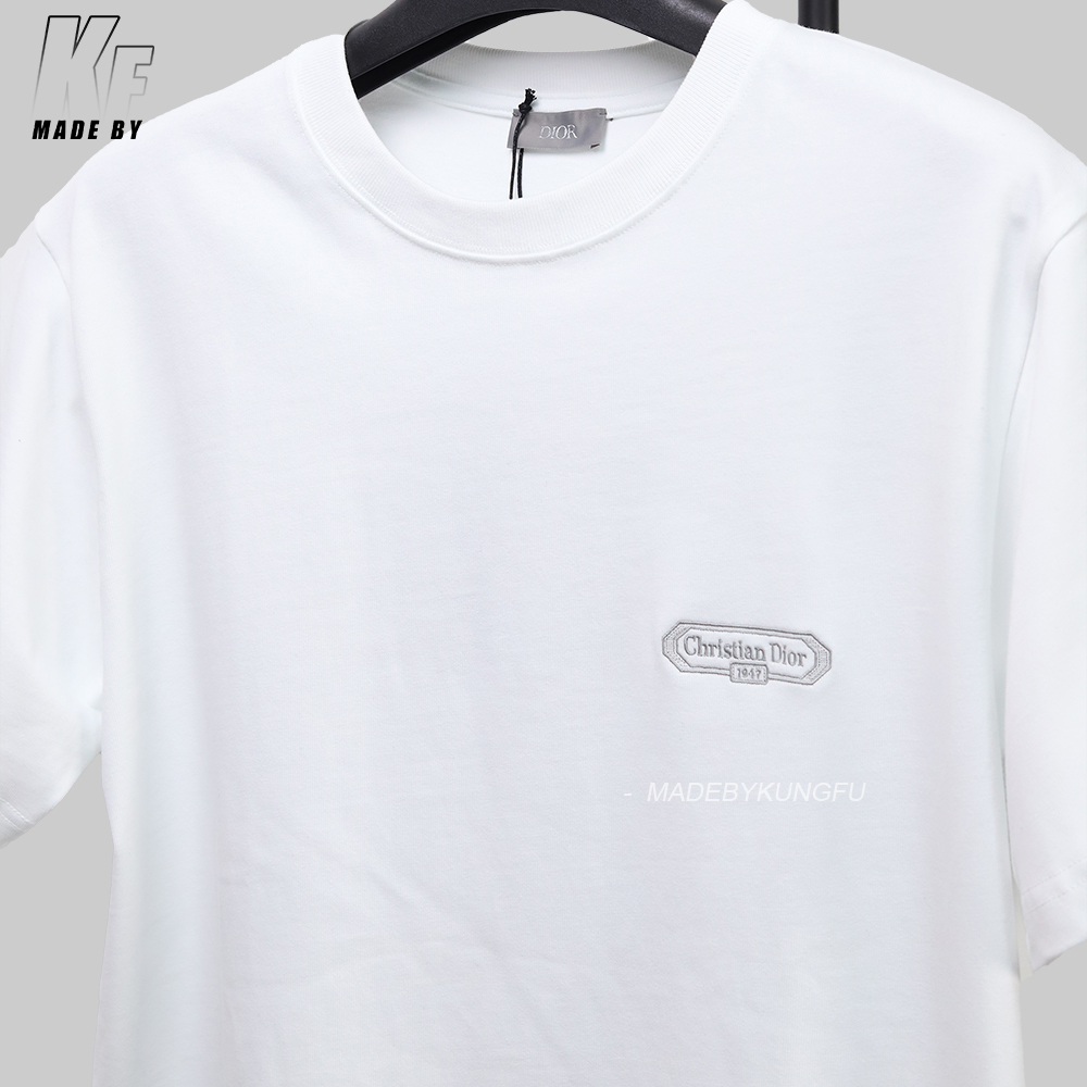 D1or 1947 Ultra Fine Embroidery TEE