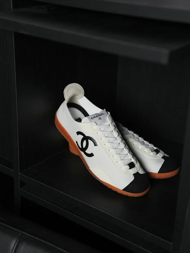 Item ID 9084 CHANE1 embossed calf leather suede effect round toe lace up low cut life and leisure training shoes 1cm