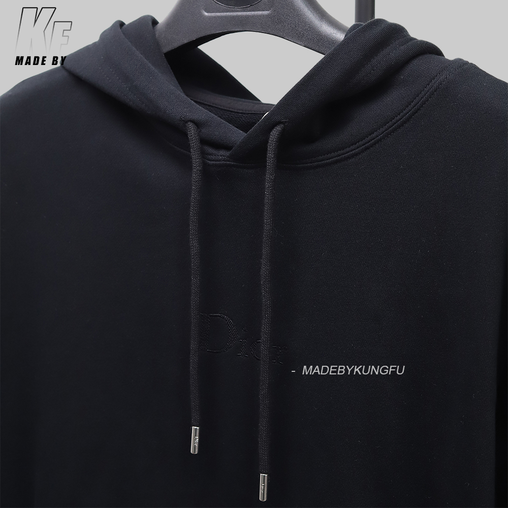 D1or 26FW Embroidered Sweater