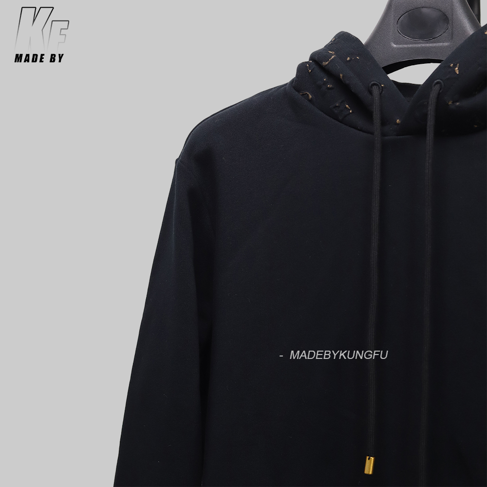 1V Embossed ink hoodie